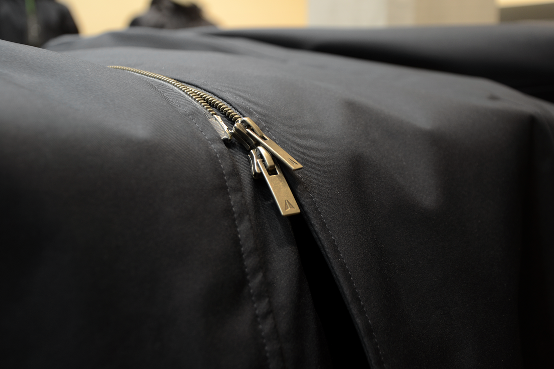 Zips injectés YKK contre la Pluie