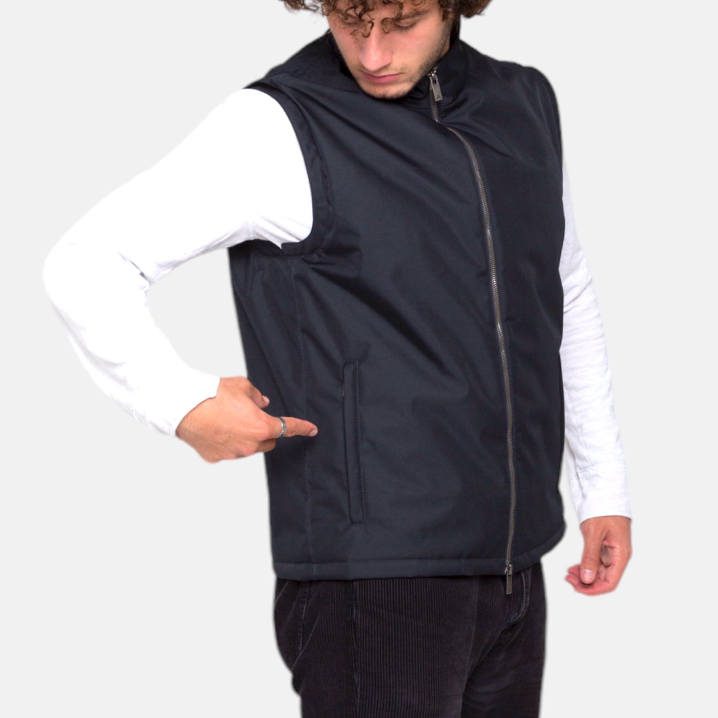 MODÈLE V007