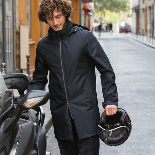Manteau moto contre la pluie et le froid élégant avec protections homologuées V1 VEST PARIS à porter avec un costume 