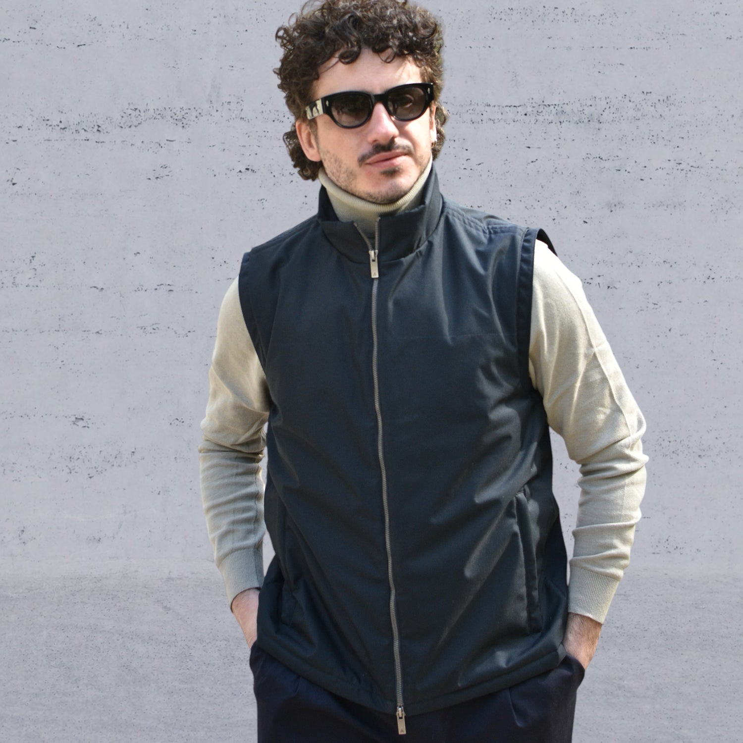 Location de gilet pare balles pour civils V007, protection anti couteau homologuée