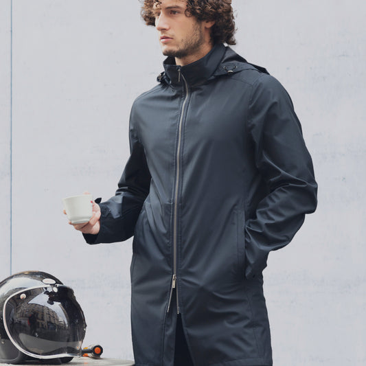 Manteau moto contre la pluie et le froid élégant avec protections homologuées V1 VEST PARIS à porter avec un costume 