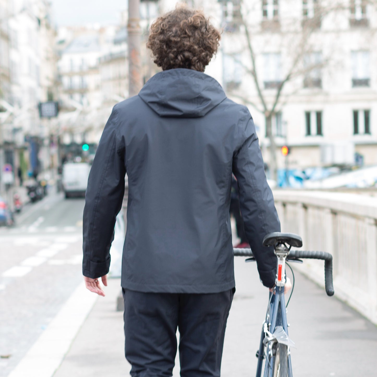 Veste moto imperméable élégante V68-02 VEST PARIS, design costume et protections moto SAS TEC