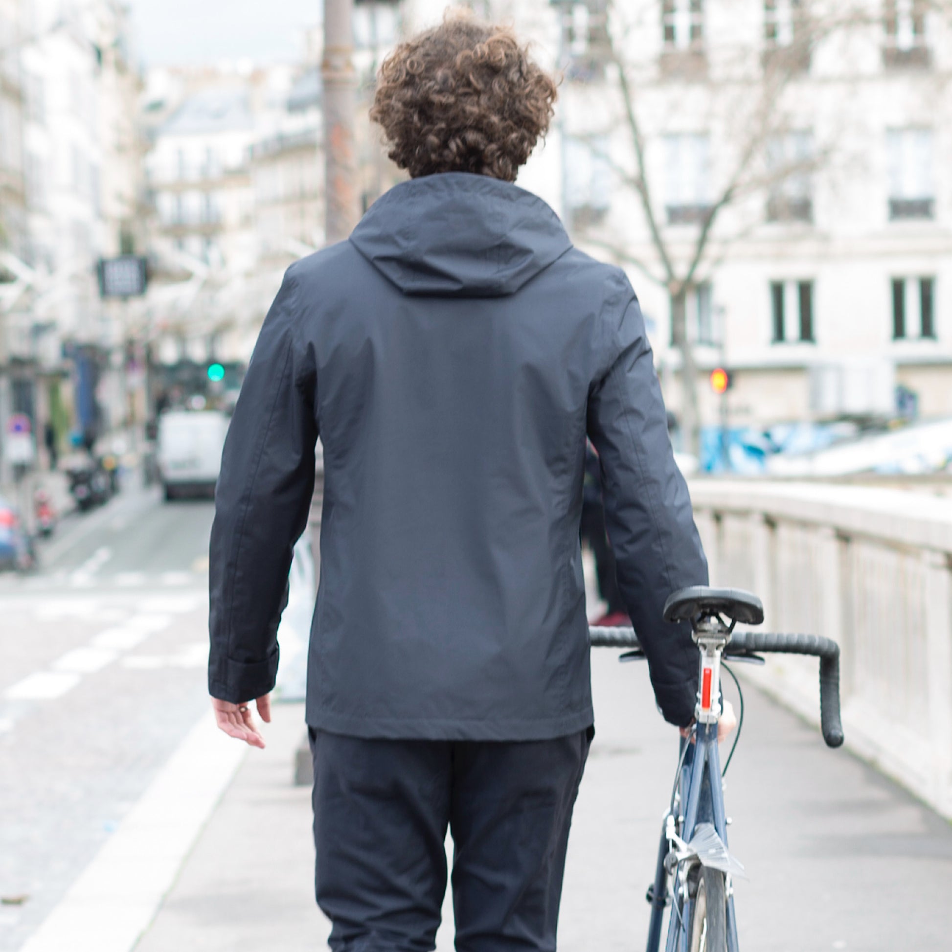 Veste moto imperméable élégante V68-02 VEST PARIS, design costume et protections moto SAS TEC