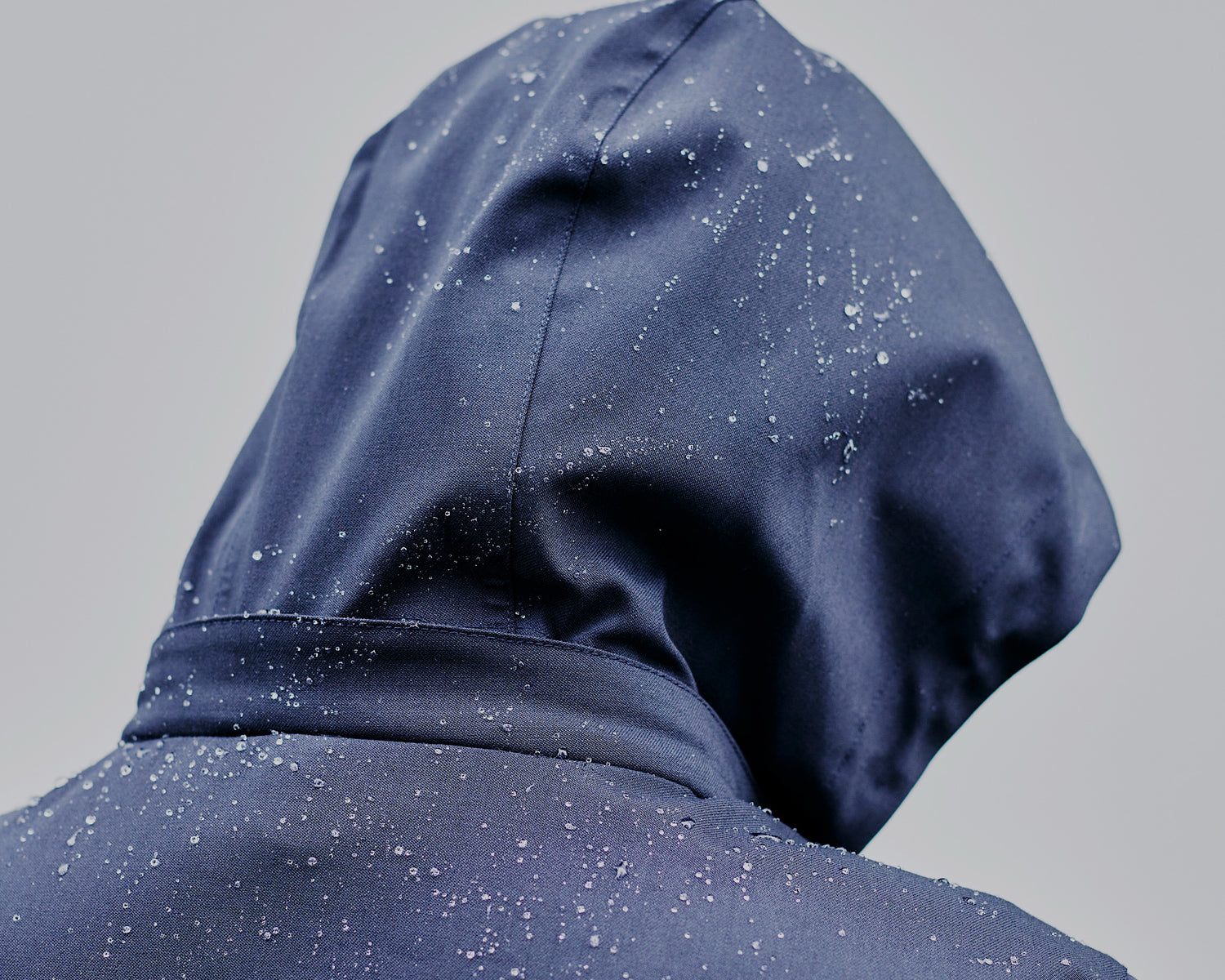 Parka moto avec capuche imperméable VEST PARIS, protection contre les intempéries et sécurité moto SAS TEC homologuée