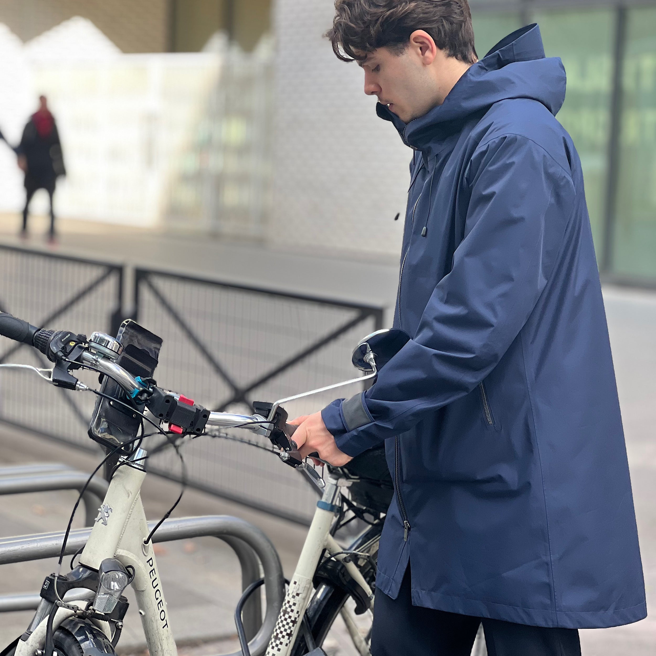 veste vélo imperméable pour la ville V37-12 de VEST PARIS